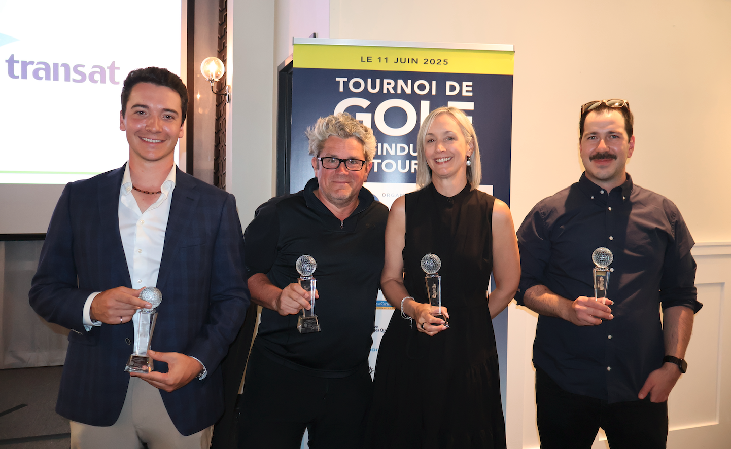 Notre équipe se démarque au tournoi de golf de l'AAVQ!